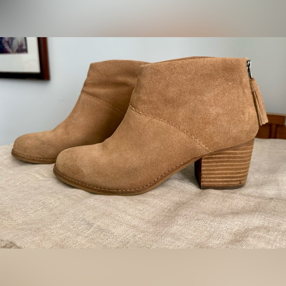 Toms Suede Booties with Tassel Zip, 7M